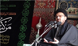 تجلیل از شهادت امام حسین (ع) معرفت در میان دوستداران آن حضرت را بیشتر می کند