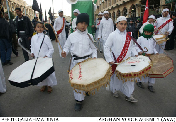 عزاداری زائران حسینی در کربلای معلی