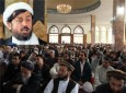 اسلام با رهبانیت مخالف است، کسانی که گوشه نشینی را اختیار می کنند و تنها به عبادت می پردازند آنان را نکوهش کرده و از این کار منع می کند، زیرا مسلمان تنها مسوول نجات خود نیست بلکه باید درباره خانواده، جامعه و بالاتر از آن درباره امت فکر کند.