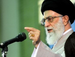 چرایی تاکید امام  خامنه ای بر مسلح کردن فلسطینیان