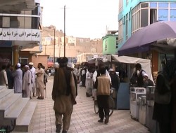 صرافان غزنی: "استعمال کلدار را در بازار غزنی ممنوع کنید"