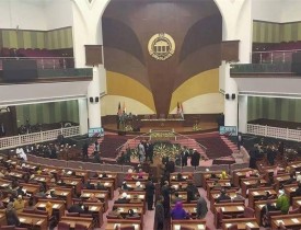 برخی نمایندگان خواستار مسلح‌شدن مردم مناطق مرکزی شدند