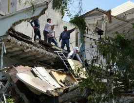 Central Mexico earthquake kills more than 140, topples buildings