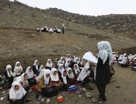 فساد مانع استخدام ۷۵ درصد فارغان دارالمعلمین‌ها در مکاتب شده است