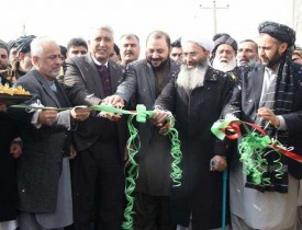 آغاز قیرریزی چندین جاده روستایی و افتتاح چندین پروژه در ولایت هرات با حضور وزیر انکشاف دهات