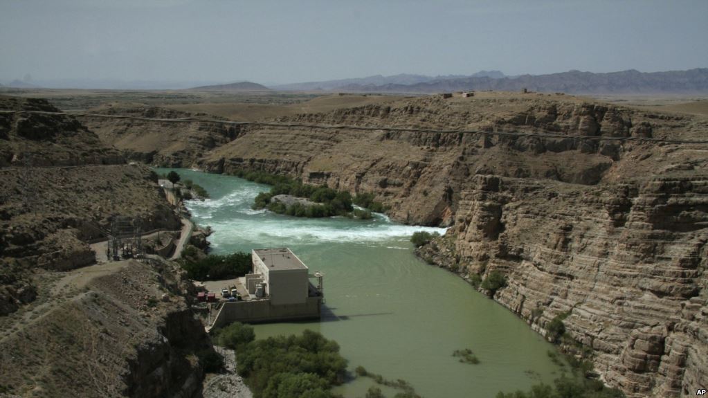 افغانستان: هیچ اختلافی روی حقابه‌ی ایران از دریای هلمند وجود ندارد که به توافق جدید نیاز باشد