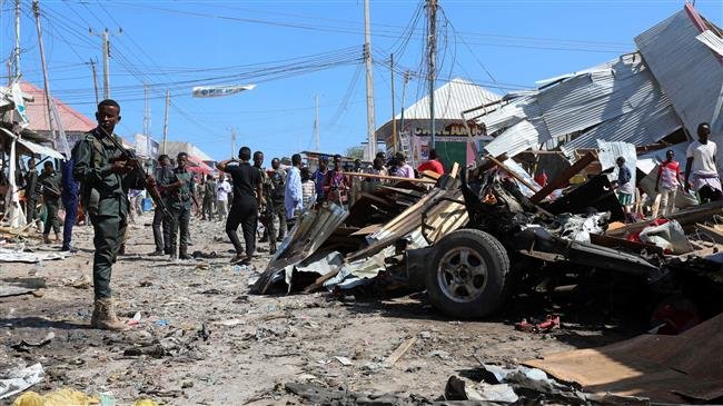 Militants kill cleric, 14 others in Somalia car bomb