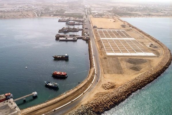 Afghan’s nine transit goods vessels dock in Chabahar port