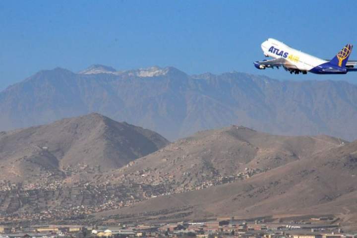 ملکي هوایي چلند اداره: ډېر ژر به پاکستان هوایی حریم نه افغانستان او هندوستان الوتنې پیل شی