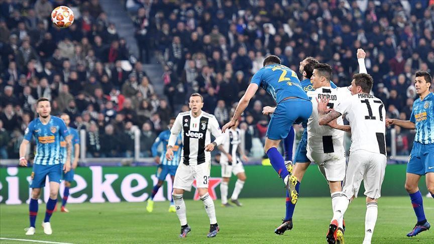 Ronaldo lifts Juventus to Champions League quarters