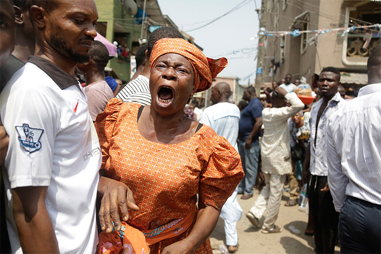 Eight killed, 37 rescued, in Lagos building collapse