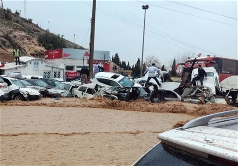 Torrential floods in Iran’s Shiraz leave 17 dead