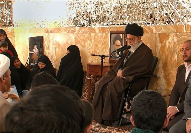 Imam Khamenei Praises Afghan Martyrs in Syria War