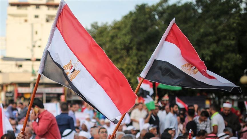 Egyptians vote on constitutional amendments