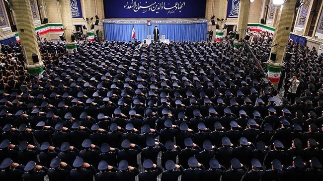 Imam Khamenei Urges Reliance on Internal Capacities: Iran Should Get Strong to Avert War