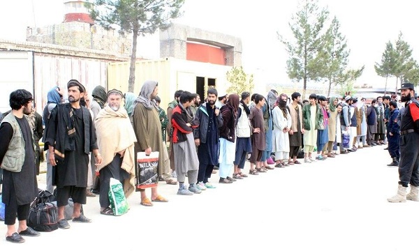 150 Prisoners Released From Kabul Pul-e Charkhi Jail Due to COVID-19 Pandemic