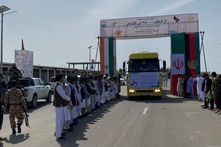 اولین محموله گندم کمکی هند وارد افغانستان شد