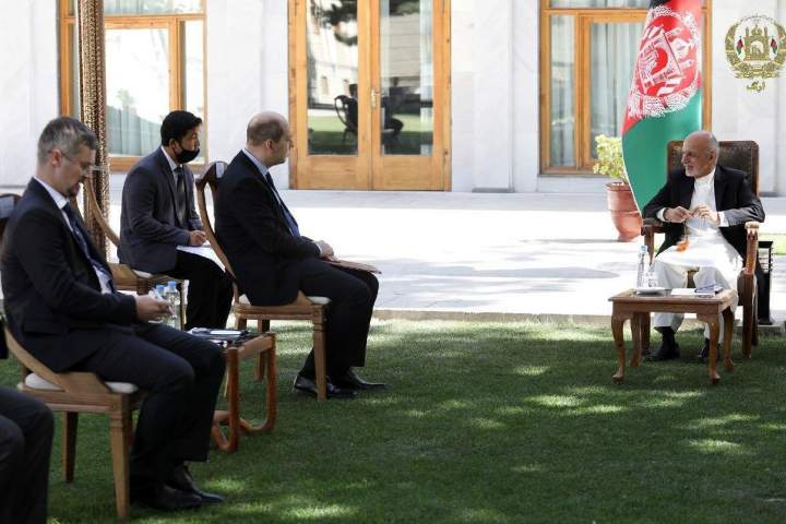 پوتین: مشارکت در امر مبارزه با تروریزم و مواد مخدر در افغانستان، باعث ثبات و امنیت منطقه می‌شود