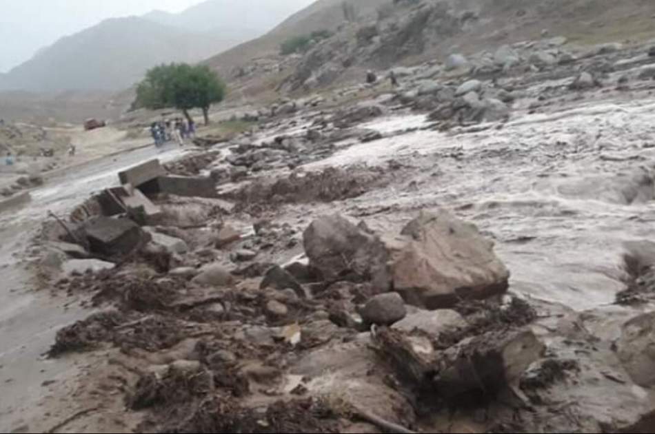 سیلاب در غزنی منجر به تخریب زمین‌های زراعتی شد