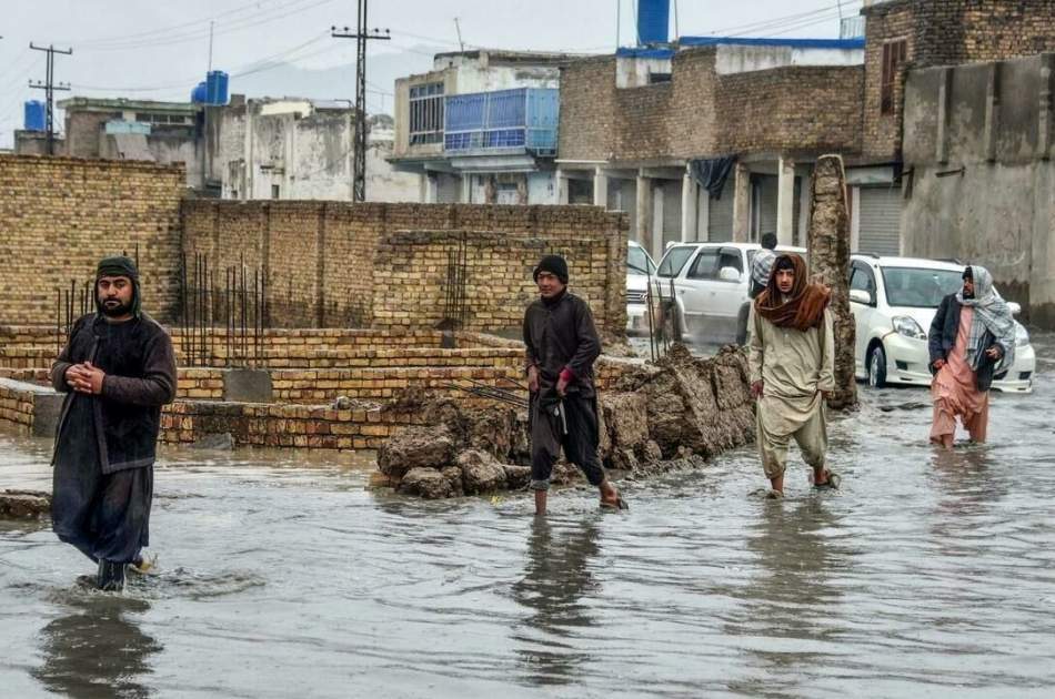 په هېواد کې وروستیو سېلابونو تر ۴۰۰ ډېر کسان وژلي او ټپیان کړي دي