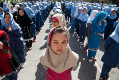 عدم پذیرش اتباع تازه‌وارد در مدارس ایران؛ کودکان مهاجر نگران آینده خود هستند