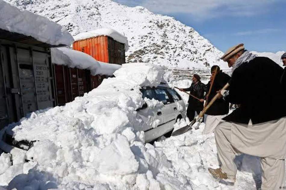 برف، قوماندان امنیه جوزجان و تعدادی مسافر را غافلگیر کرد