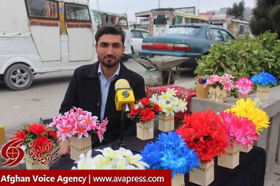 جوانان می‌توانند با بهره‌گیری از خلاقیت، زمینه‌های شغلی ایجاد کنند