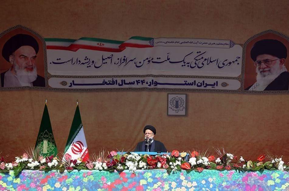 Raisi: The victory of the Islamic revolution was the realization of the miracle of the Quran