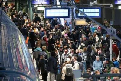 The biggest nationwide strike in the last 30 years in Germany; The wandering of millions of travelers