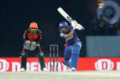 Lucknow win spin shootout to beat Hyderabad