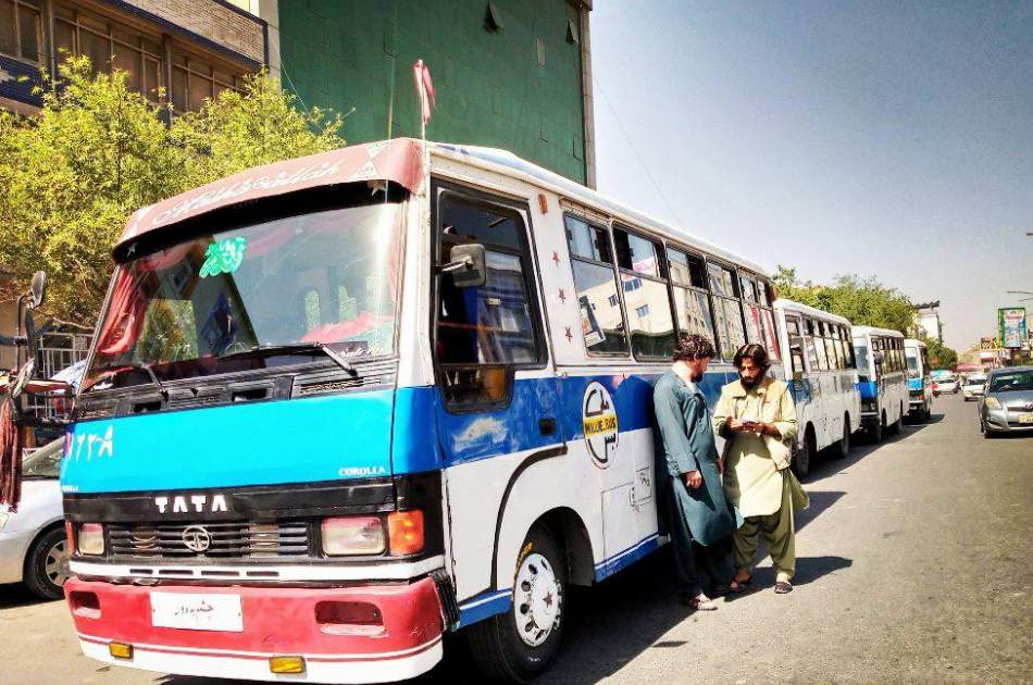 ملی‌بس‌های دولتی به جاده‌ها بر می گردند؛ ترمیم بیش از 700 عراده ملی بس روی دست است