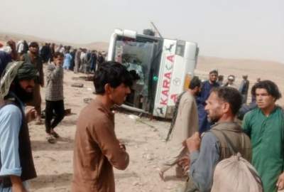 1 Killed and 19 Injured as Bus Overturns in Kabul-Kandahar Highway