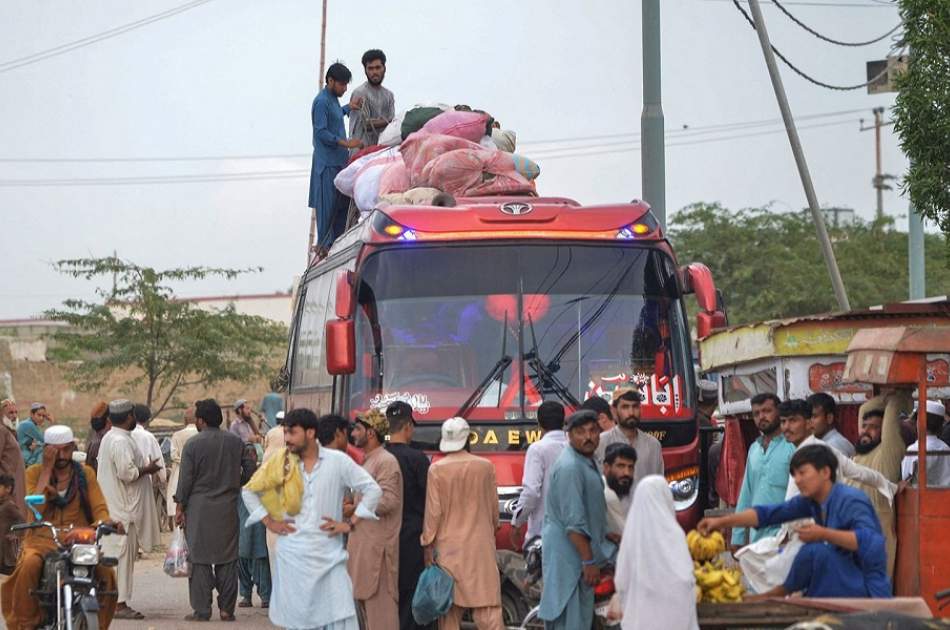 25 Afghan families voluntarily Are returning home every day