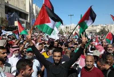 Protests Erupt across Globe amid Israeli Attacks on Gaza