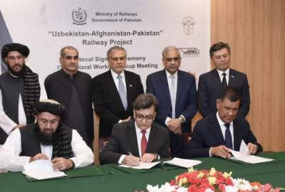 امضای سند همکاری تجاری و ترانزیتی میان افغانستان، پاکستان و ازبکستان