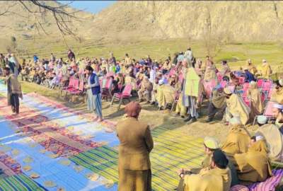 دشمنی ۵۰ ساله میان دو خانواده در ننگرهار به دوستی تبدیل شد