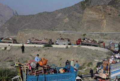 اخراج بیش از 150 خانواده مهاجر افغانستانی از پاکستان