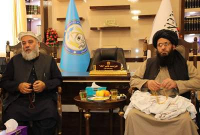 گفتگوی والی نیمروز با سرپرست وزارت صنعت و تجارت برای حل مشکلات تاجران و استفاده از بندر چابهار ایران