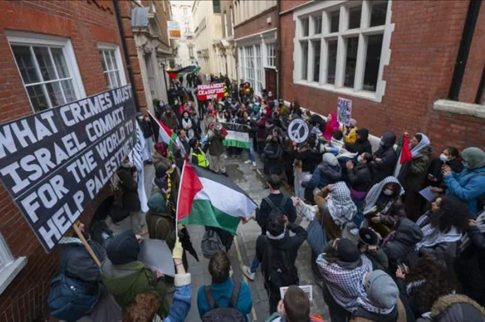 Pro-Palestine activists protest against UK arms shipments to Israel