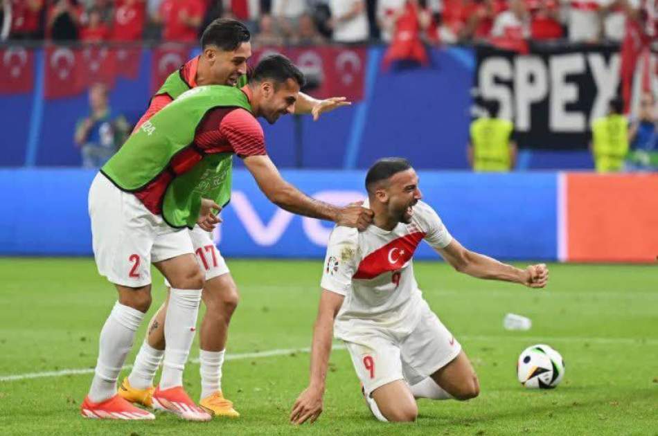 Türkiye 2-1 Czech Republic; Montella