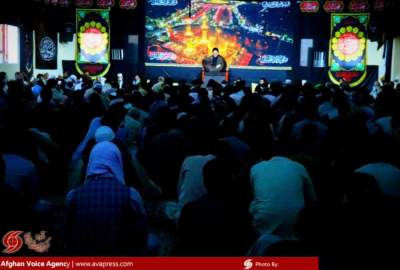 تصاویر/ مراسم عزاداری امام حسین(ع) در شب پنجم محرم در شهر مزارشریف  