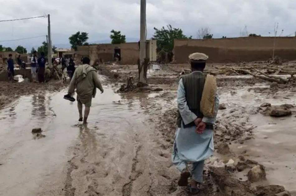 په ننګرهار کې د طوفان او سېلابونو د قربانیانو شمېر ۴۷ تنو ته رسېدلی او شاوخوا ۴۰۰ کورونه ویجاړ شوي دي