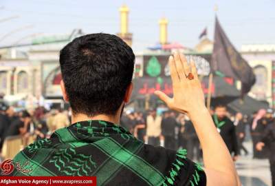 And finally on the day of Arbaeen; Karbala in the conquest of pilgrims and admirers of Abu Abdullah al-Hussein (AS)  <img src="https://cdn.avapress.net/images/video_icon.png" width="16" height="16" border="0" align="top">