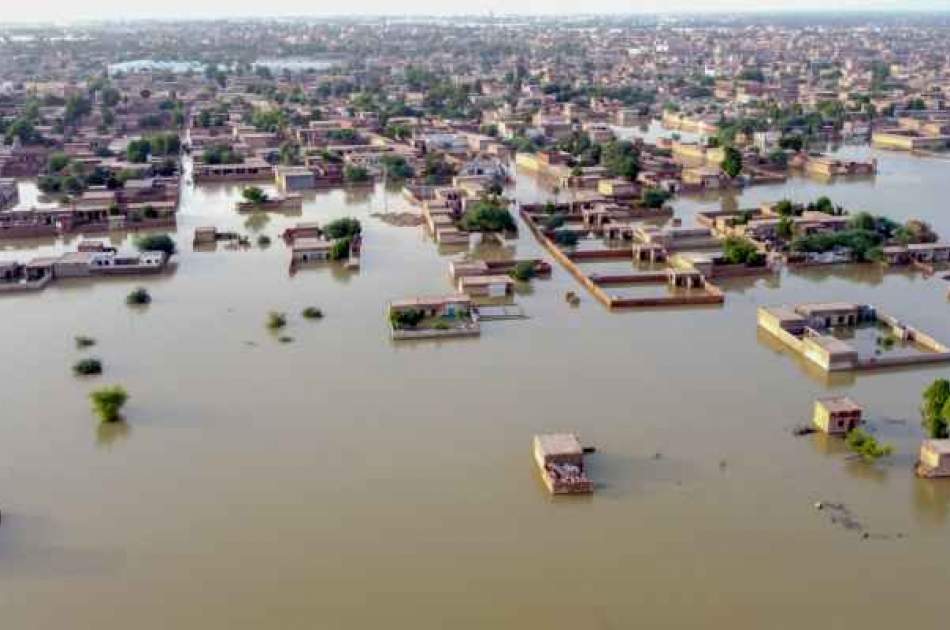 جاری شدن سیل در پاکستان جان 20 تن را گرفت