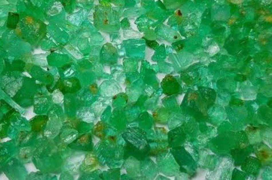 More than 2600 carats of Panjshir emeralds were sold to domestic traders