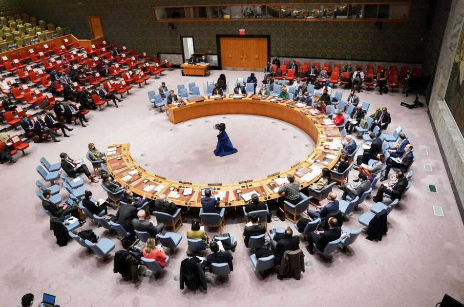 The emergency meeting of the UN Security Council on Lebanon; France proposed a 21-day ceasefire