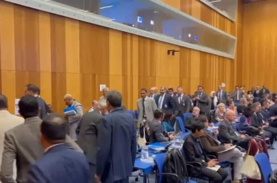 Representatives of countries exit UN conference hall during speech Zionist regime envoy