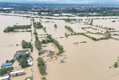 Tropical storm kills 76 in Philippines