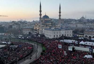تظاهرات گسترده مردم استانبول در اعتراض به جنایات رژیم صهیونیستی در غزه
