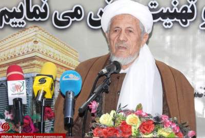 رهبر امارت اسلامی ۳ تن از علمای اهل‌سنت را برای ارتباط بهتر با جامعه شیعه تعیین کند/با مستحکم شدن وحدت در کشور راه نفوذ بیگانگان بسته خواهد شد
